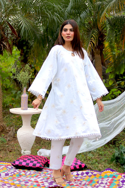 Sanim - Sky Embroidered Lawn 2 Piece Mak Fashion