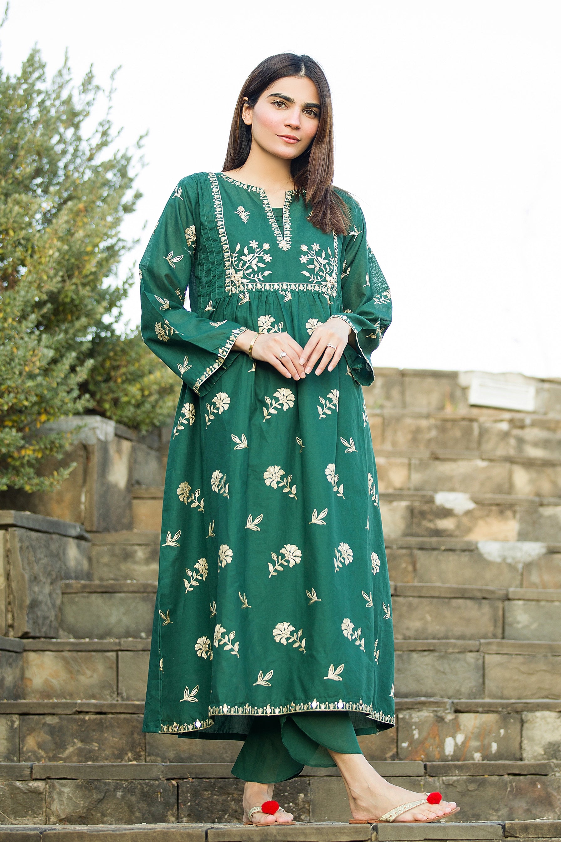 Minah - Green Frock Embroidered Lawn 2 Piece