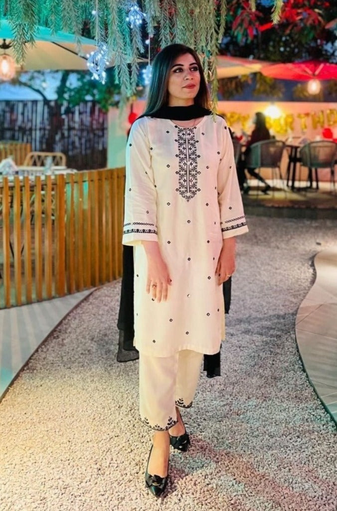 Muntazir - Pearl White Embroidered Lawn 1 Piece - Shirt Only