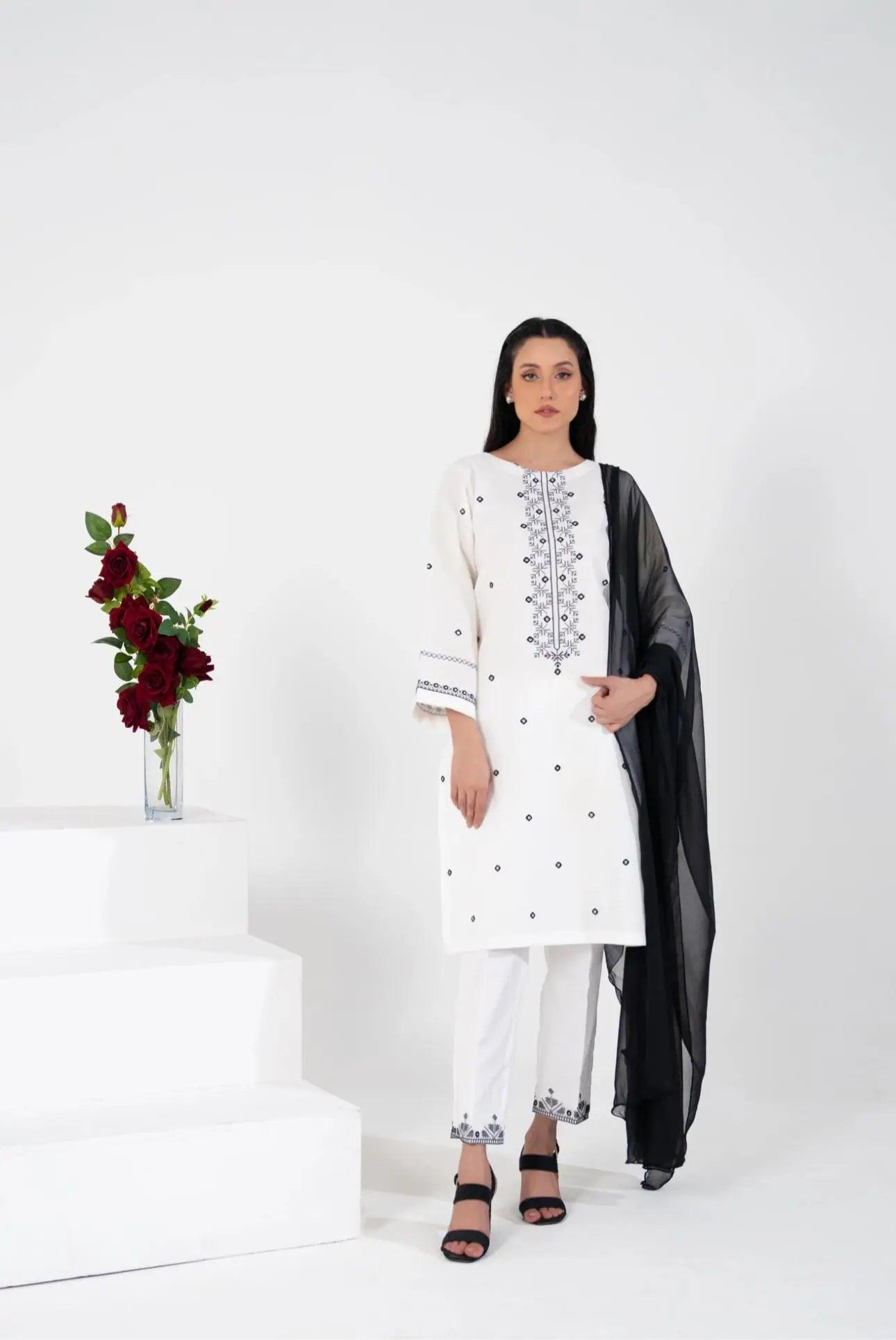 Muntazir - Pearl White Embroidered Lawn 2 ( Pcs ) Ready To Wear Mak Fashion 