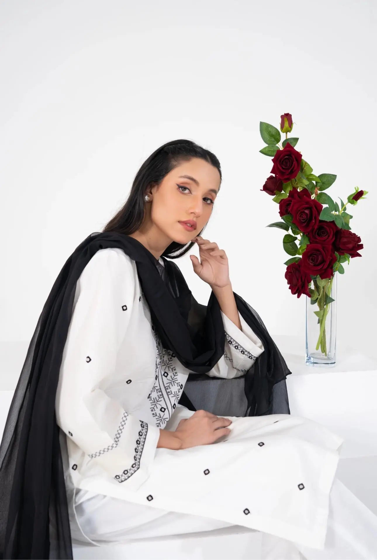 Muntazir - Pearl White Embroidered Lawn Mak Fashion