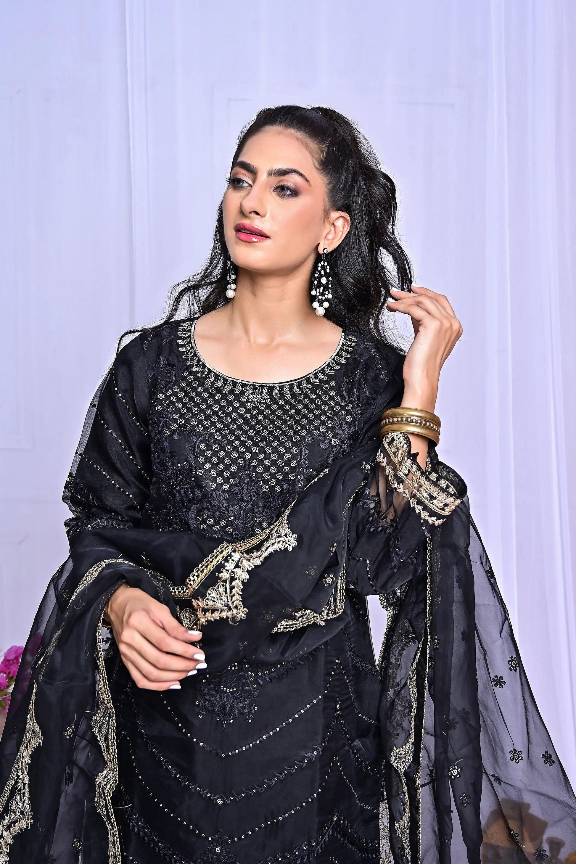 Formal Dresses in Pakistan